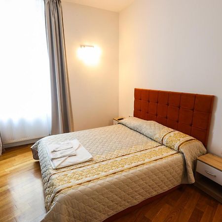 Floasiu Residence Guesthouse Sibiu Exteriör bild