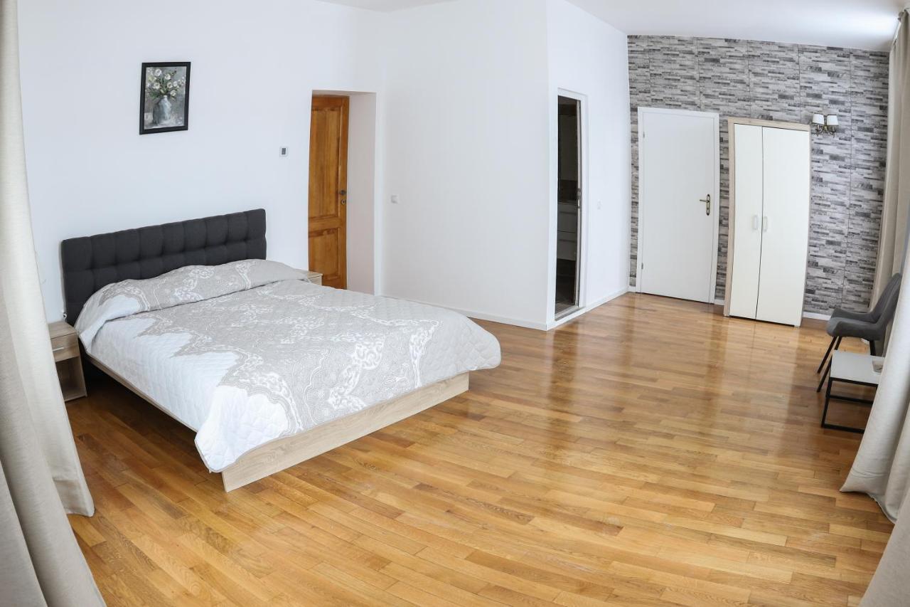 Floasiu Residence Guesthouse Sibiu Exteriör bild