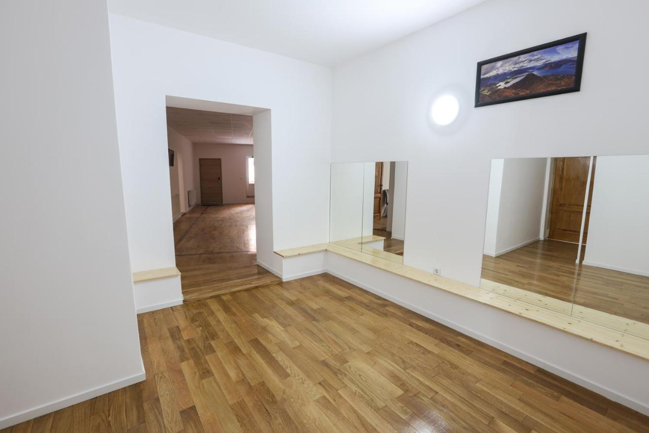 Floasiu Residence Guesthouse Sibiu Exteriör bild
