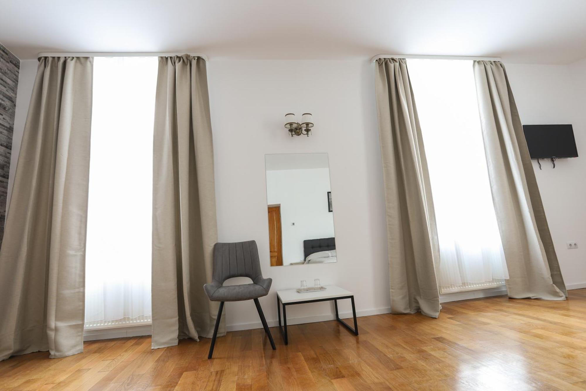 Floasiu Residence Guesthouse Sibiu Exteriör bild