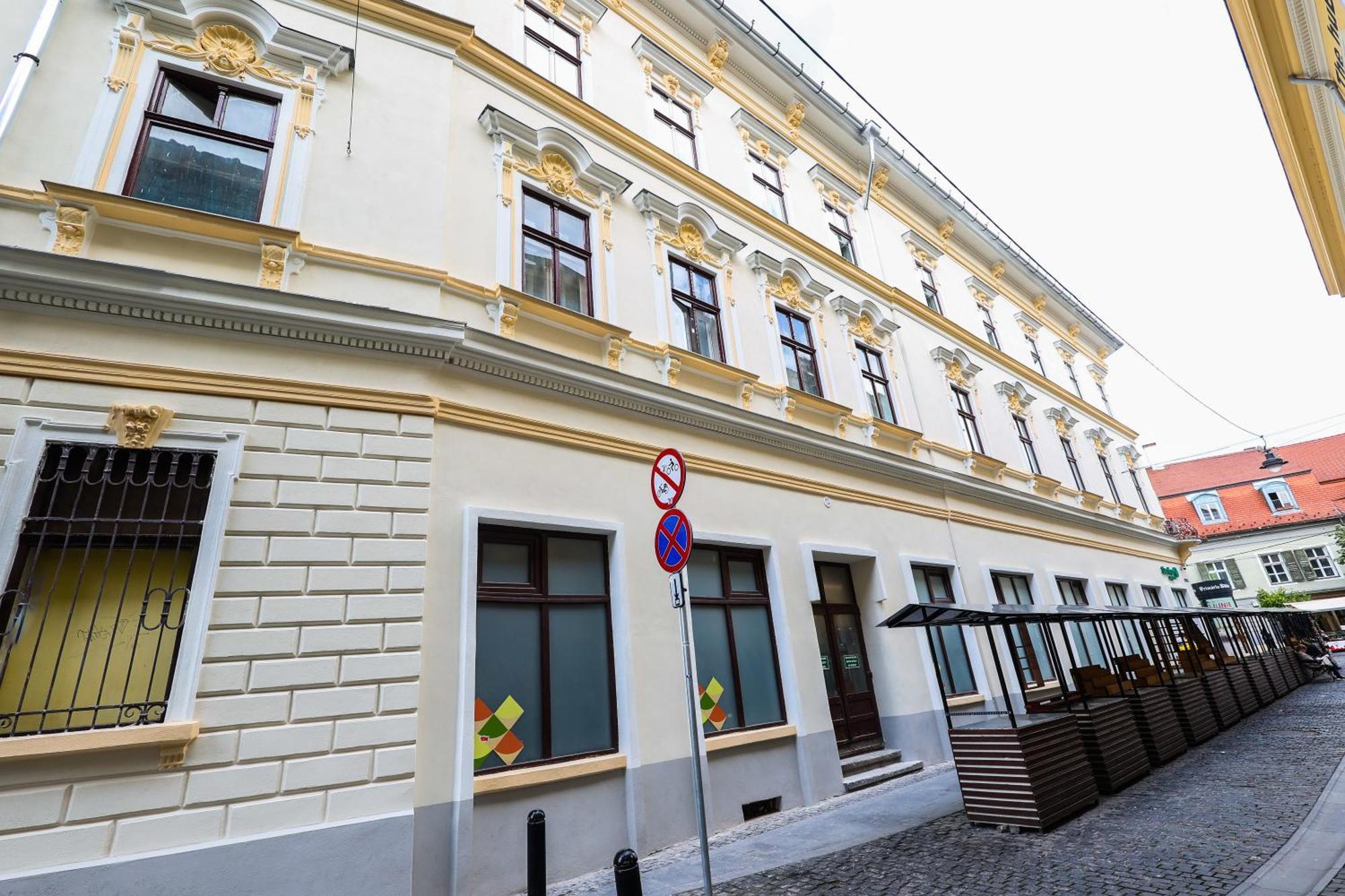 Floasiu Residence Guesthouse Sibiu Exteriör bild